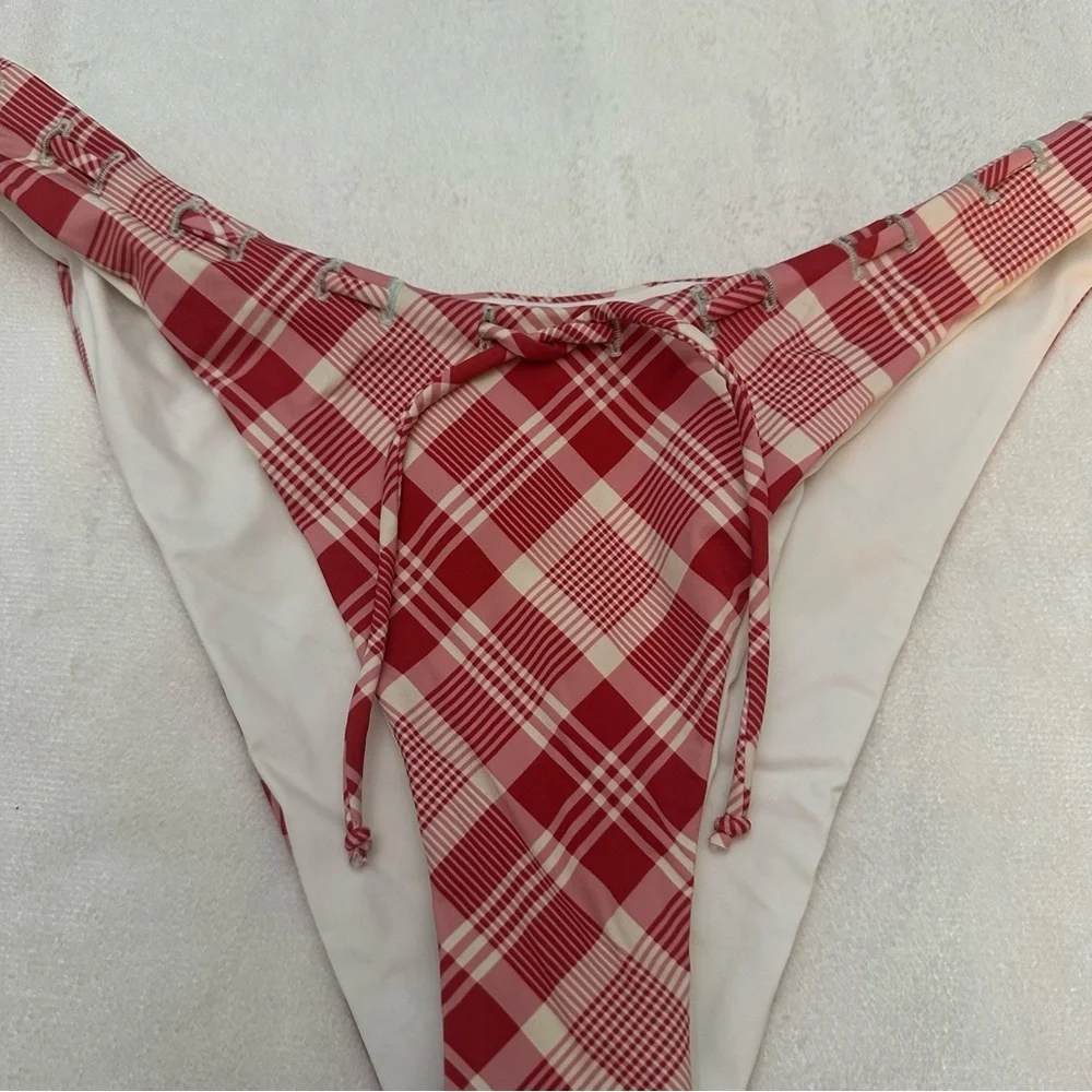 New! Frankies Bikinis x Bella Hadid Dove Bikini Bottoms Size Large 38023